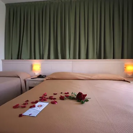 Hotel Dino 3*