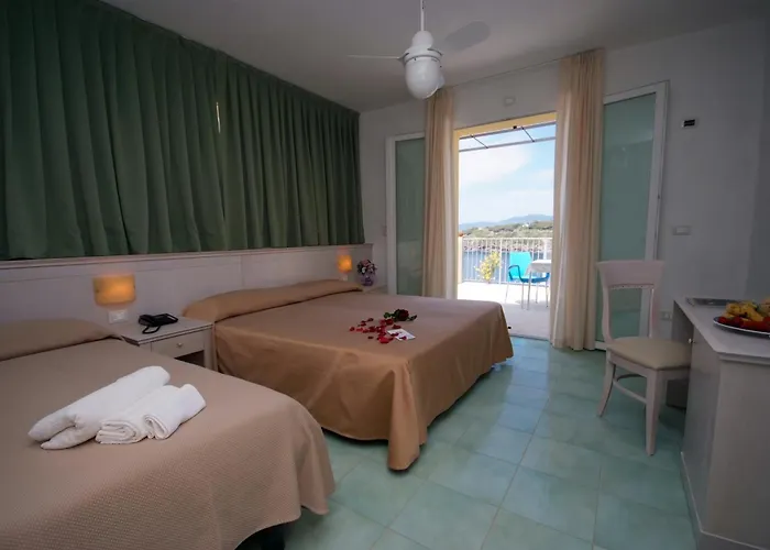 Dino Capoliveri (Isola d'Elba)